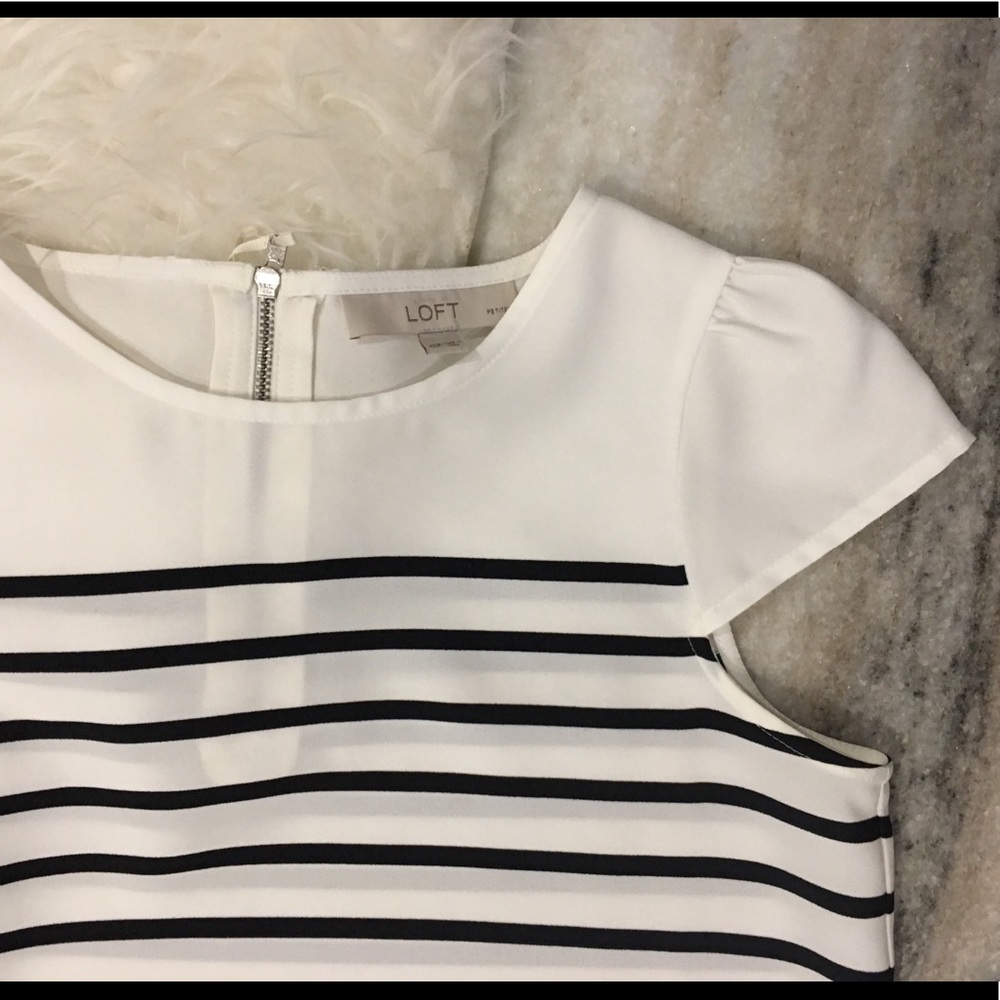 Striped navy and white top